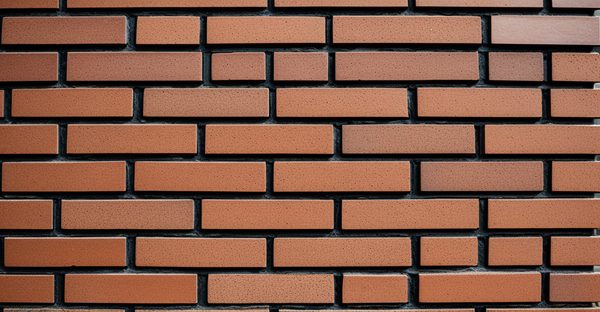 Plaquette de parement brique : esthétique durable pour votre rénovation
